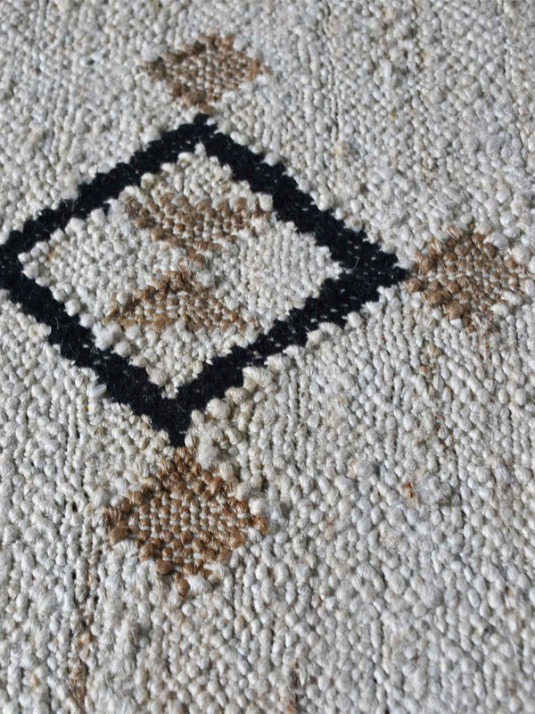 CAPITARI RUG - HEMP/ WOOL