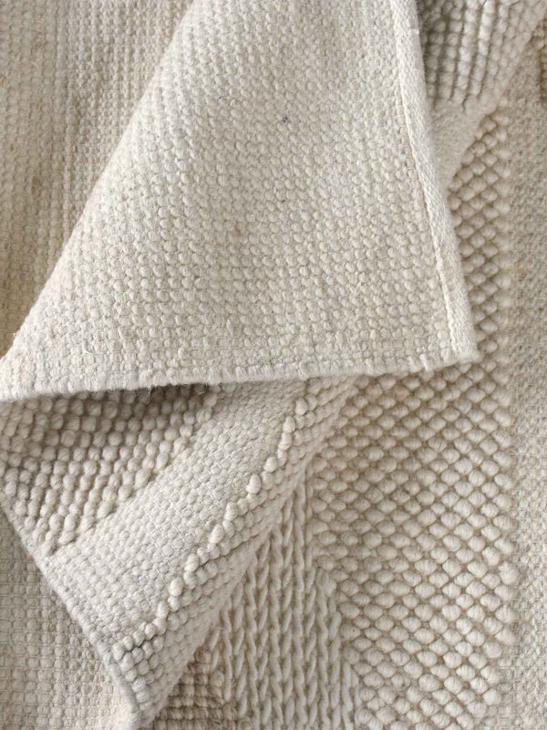 MOWSBURY RUG - WOOL - IVORY - HANDWOVEN