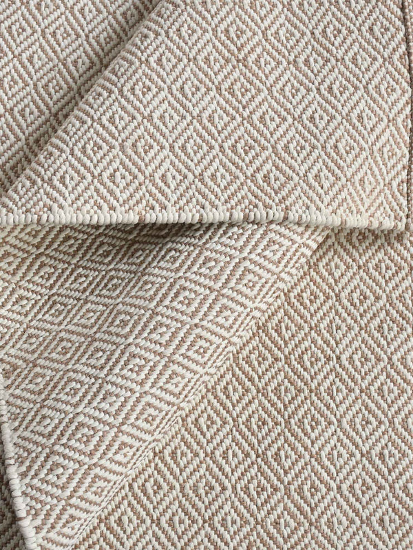 VENTUARI RUG - POLYPROPYLENE - IVORY/BEIGE - HANDWOVEN