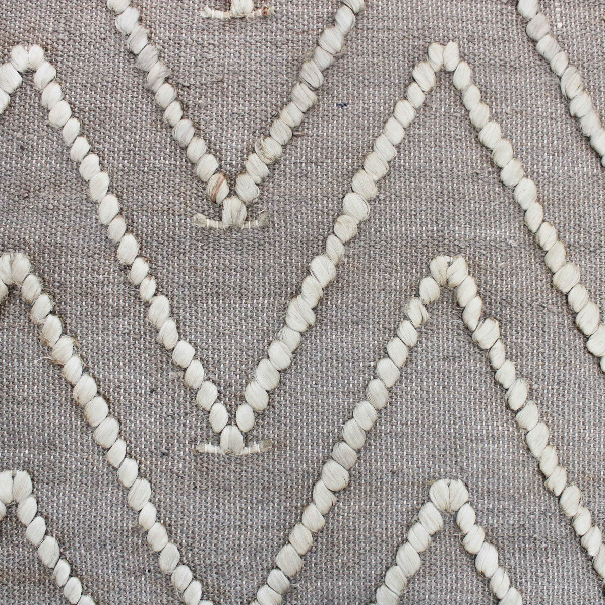 Monolith & Heart Gavel Hand-Woven Hemp Rug, Natural