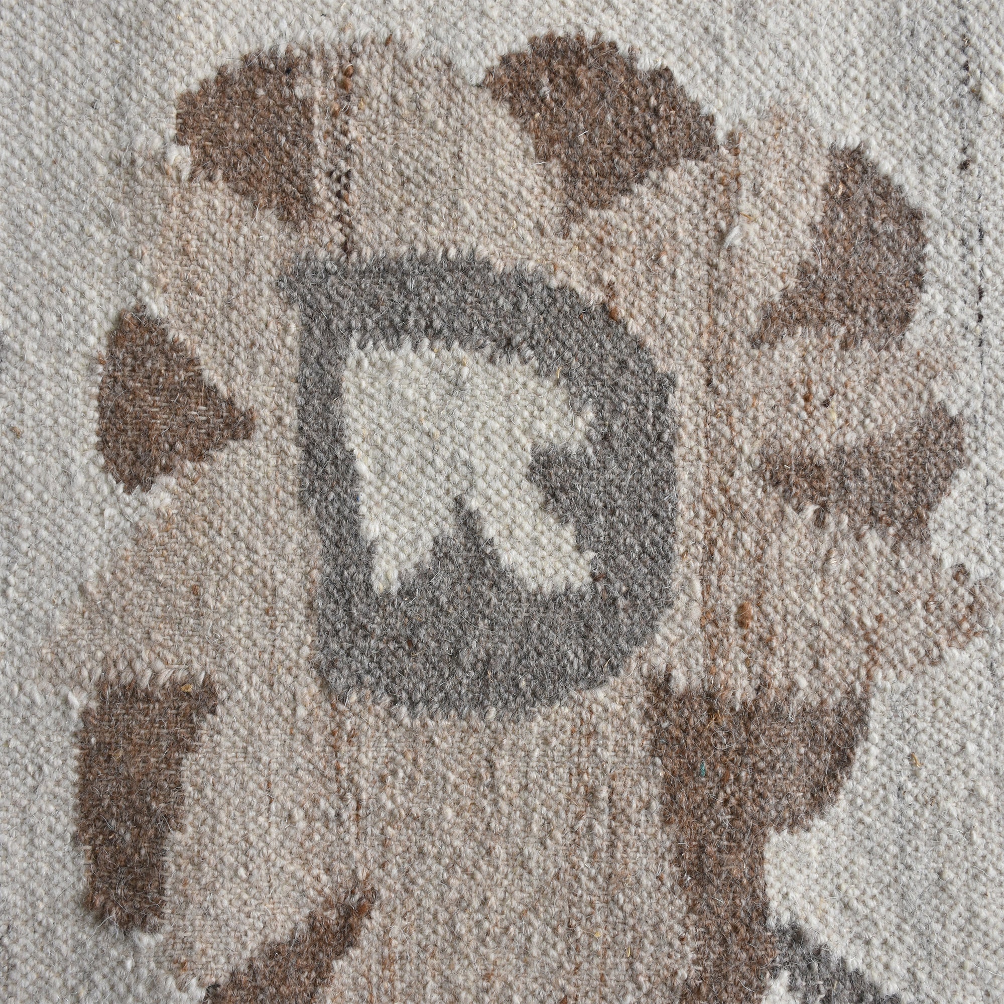 AERIE RUG - WOOL
