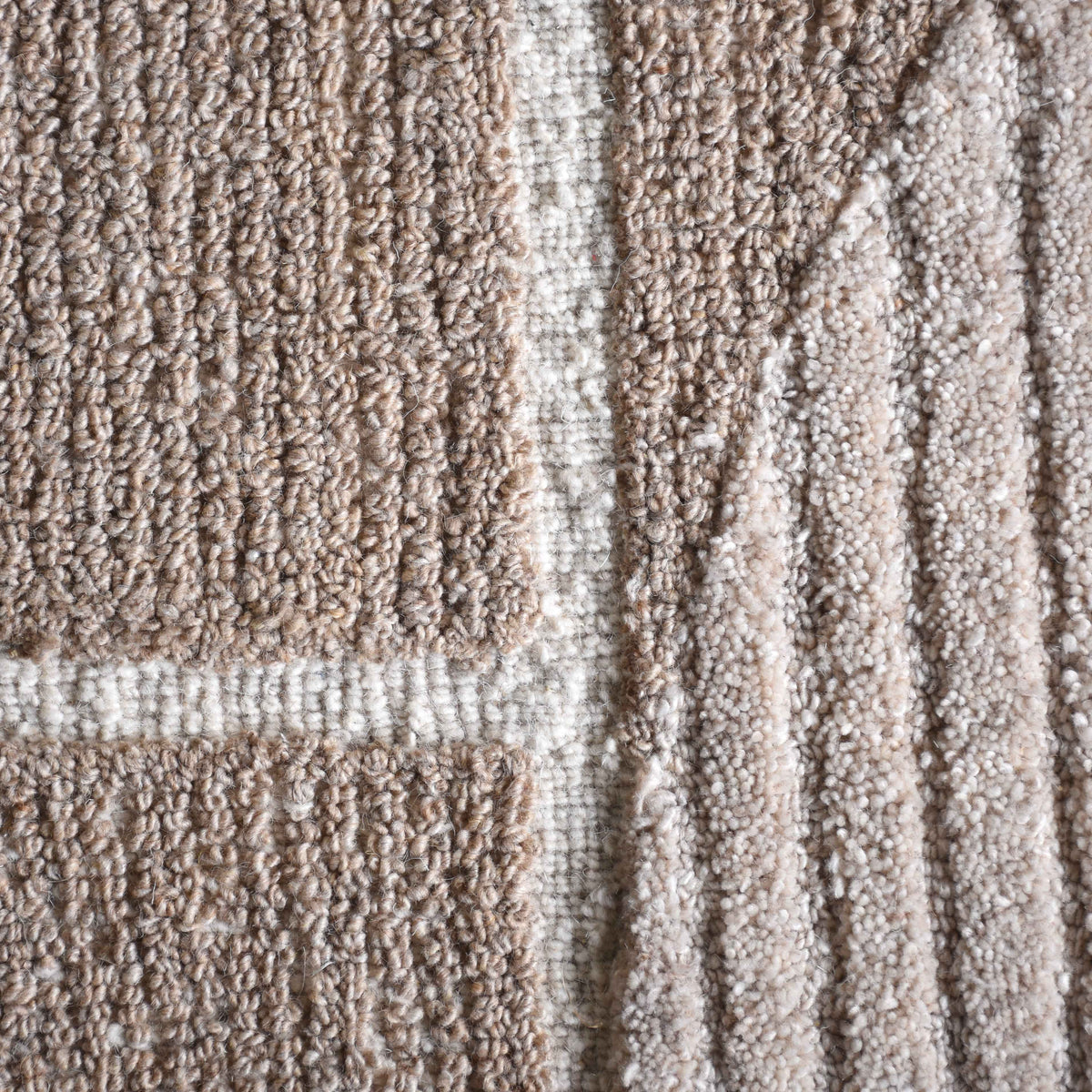 Monolith & Heart Aldine Hand-Woven & Over-Tufted Wool & Viscose Rug, Ivory & Beige