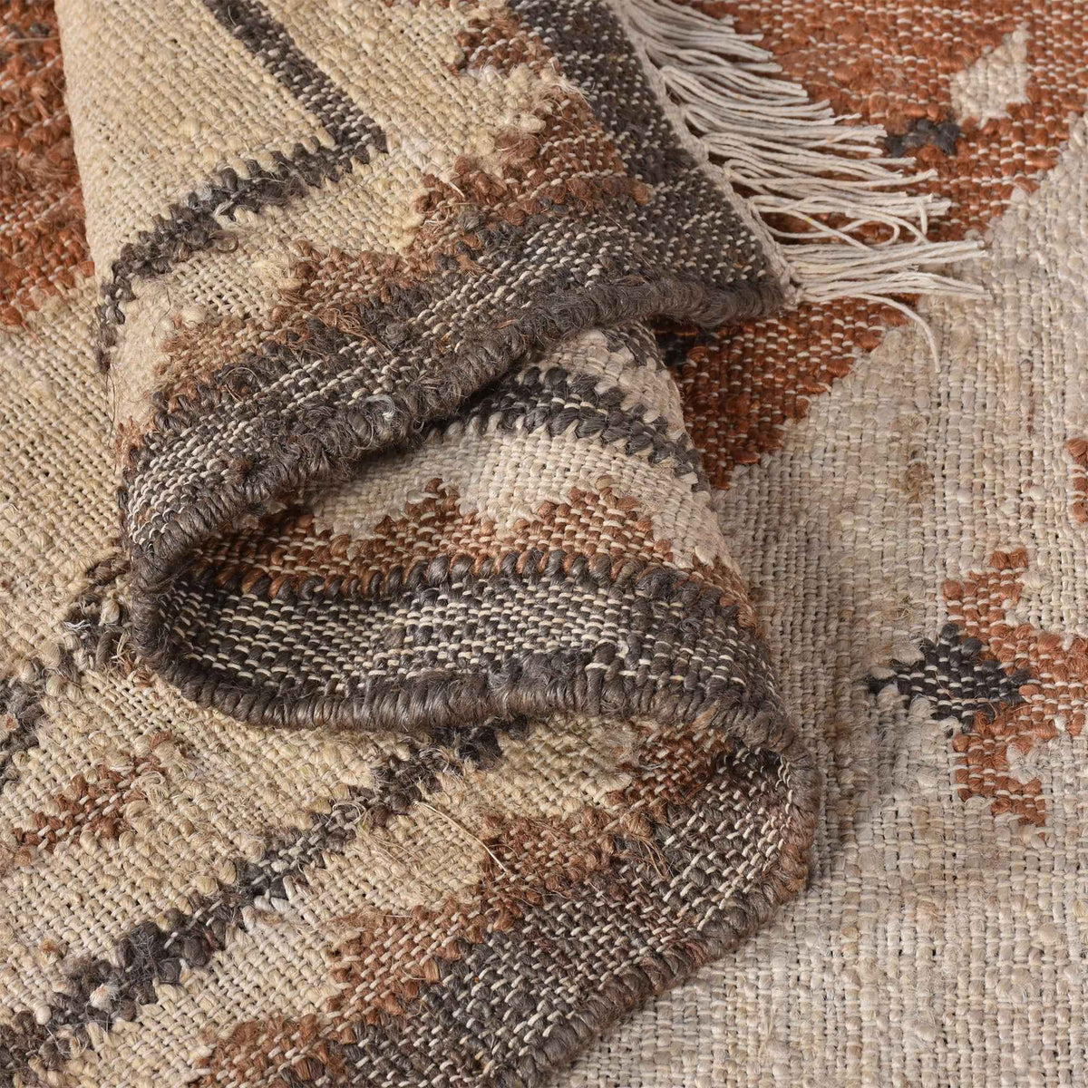 Monolith & Heart Barroso Punja Kelim Jute Rug, Natural White & Multi