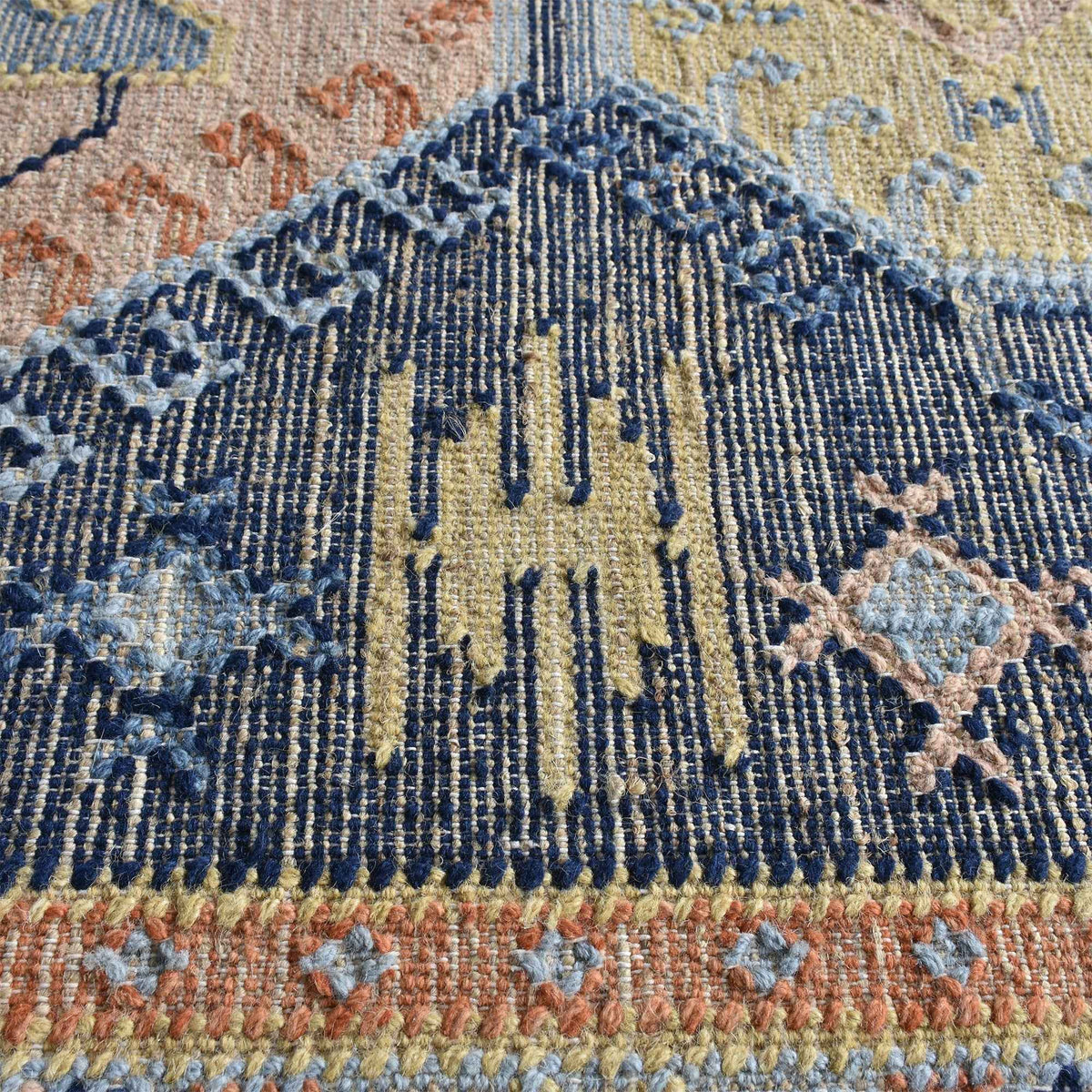 Monolith & Heart Bunbury Punja Hand-Woven Hemp & Wool Rug, Multi