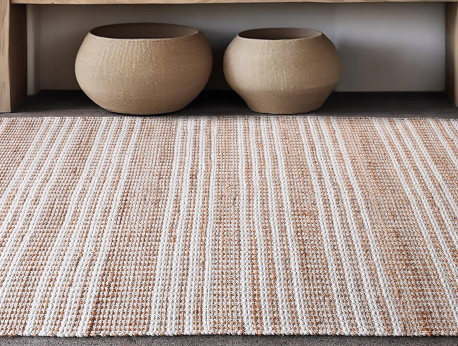 BYGGO - IVORY/NATURAL - HAND WOVEN - WOOL + JUTE