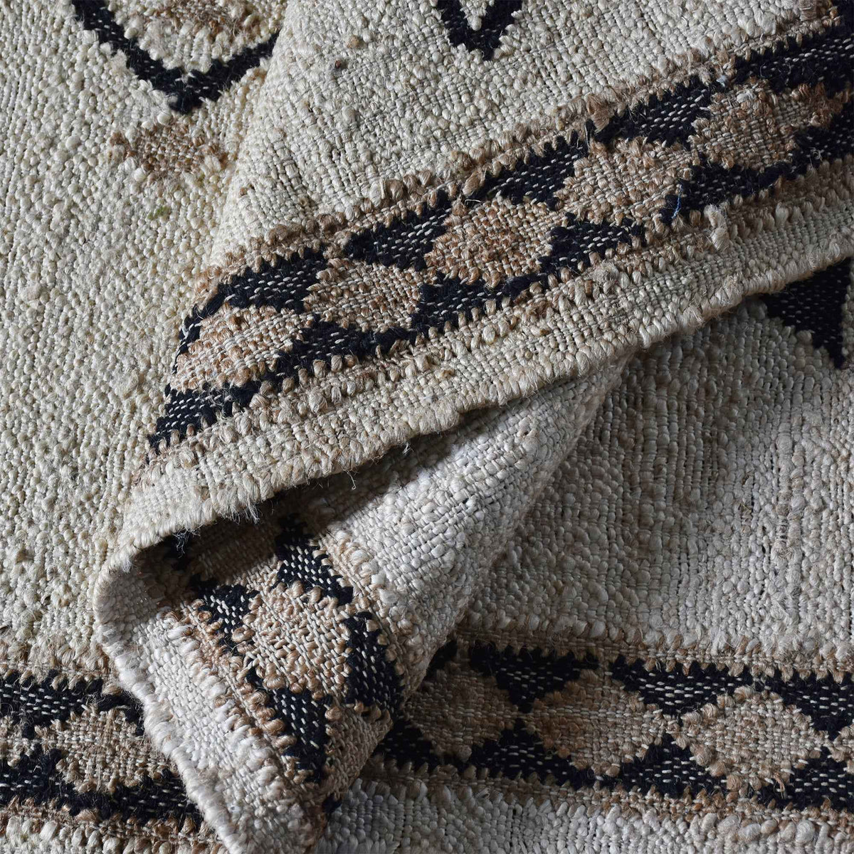 Monolith & Heart Capitari Punja Hand-Woven Hemp & Wool Rug, Natural & Charcoal