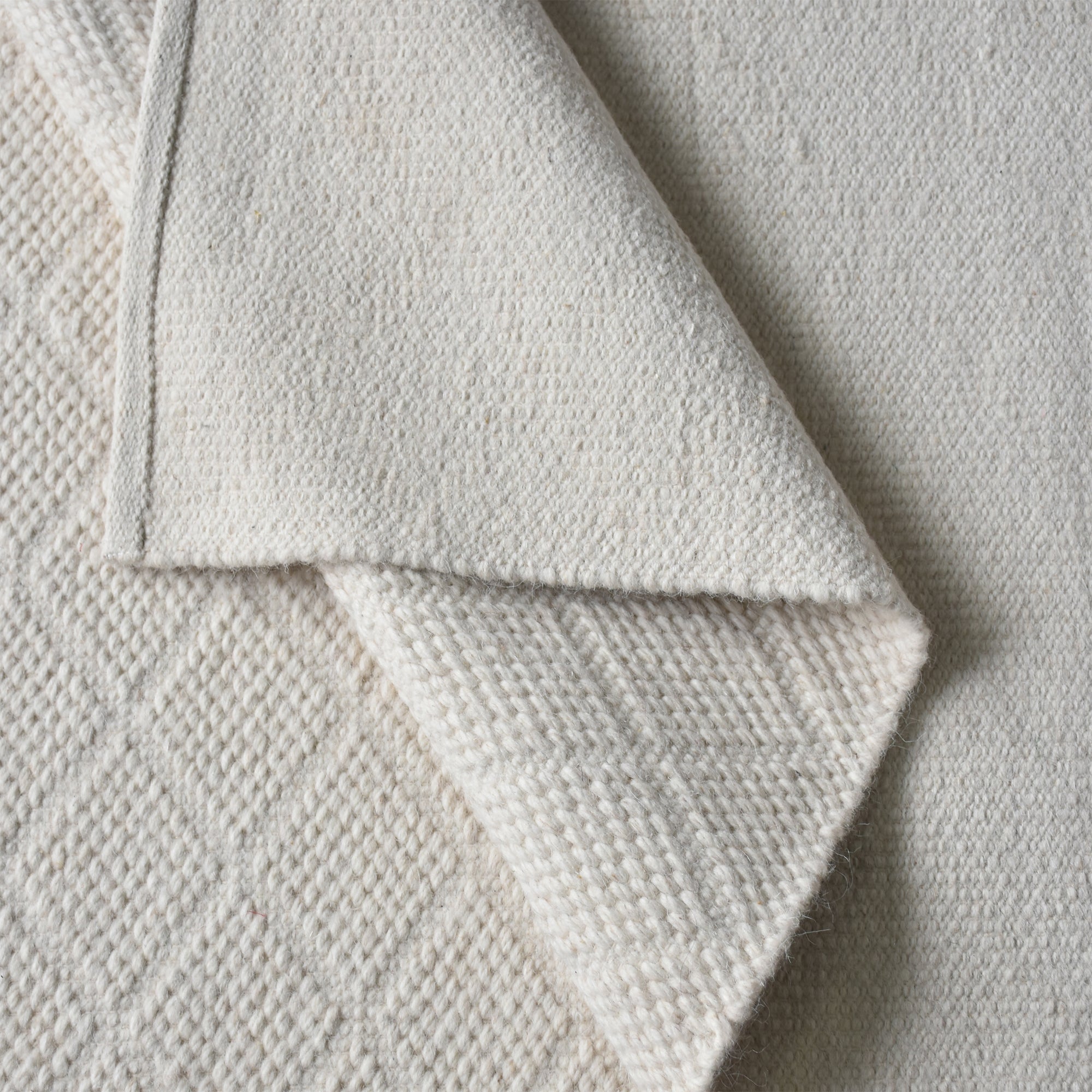 COMETA RUG - WOOL