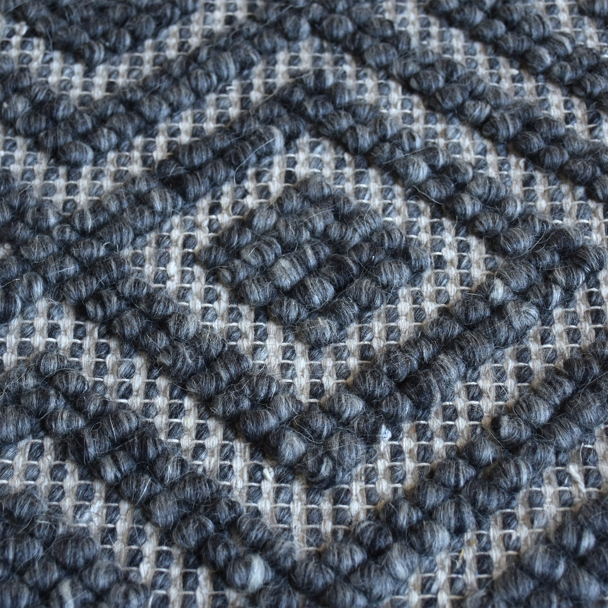 CONON RUG - Wool / Viscose Mix