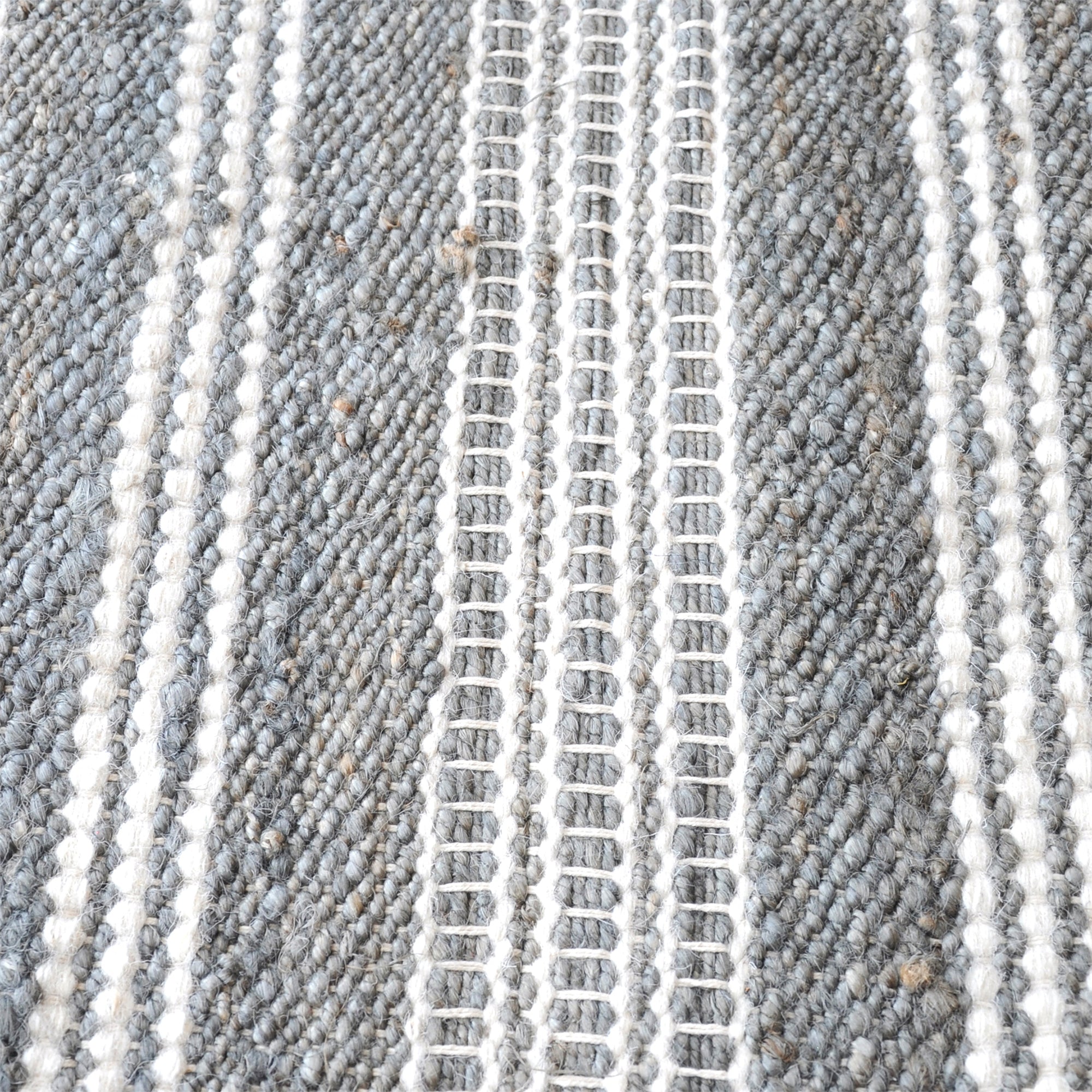 Area Rug, Bedroom Rug, Living Room Rug, Living Area Rug, Indian Rug, Office Carpet, Office Rug, Shop Rug Online, Hemp, Wool, Grey, Natural White, Pitloom, Flat Weave, Stripes