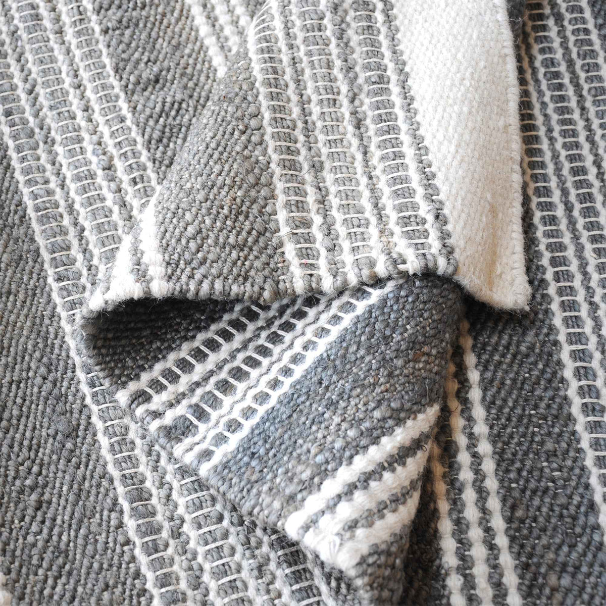 Monolith & Heart Cowlix Hand-Woven Hemp & Wool Rug, Grey & Natural White