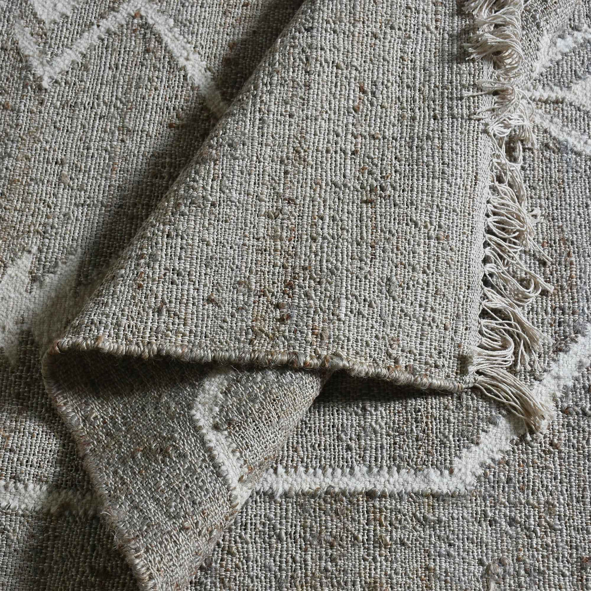Monolith & Heart Curraw Punja Hand-Woven Hemp & Wool Rug, Grey & Natural White
