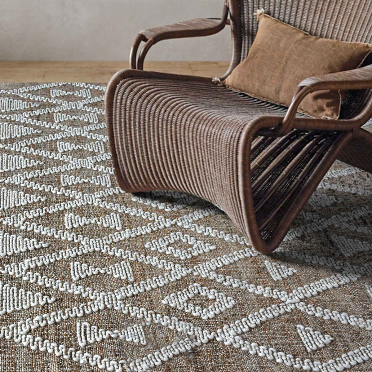 Monolith & Heart Chatel Punja Kelim Jute & Wool Rug, Natural & Natural White