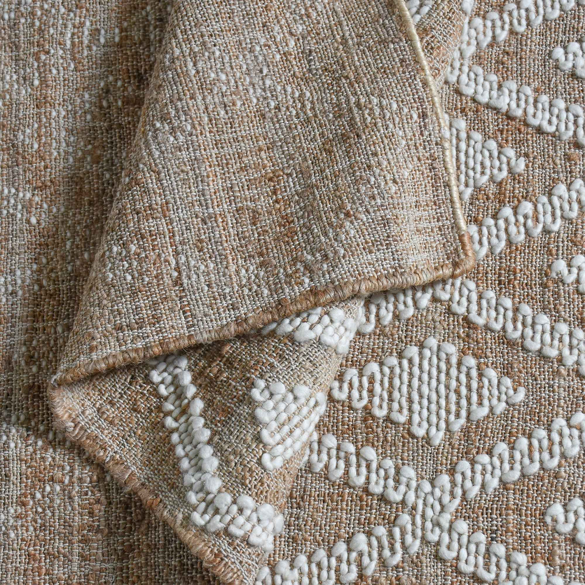 Monolith & Heart Chatel Punja Kelim Jute & Wool Rug, Natural & Natural White