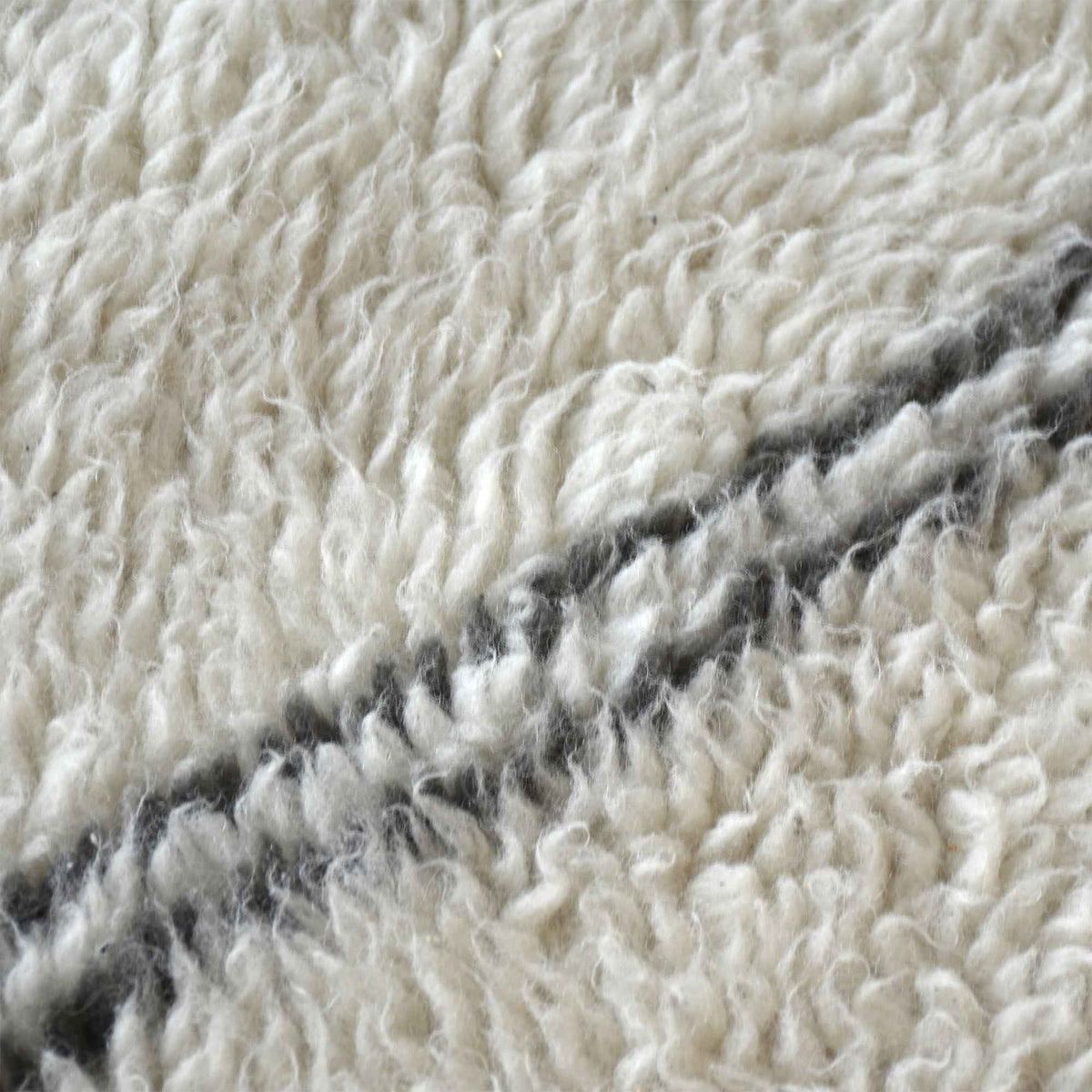 Monolith & Heart Elburg Table-Tufted New Zealand Wool Rug, Natural White & Grey