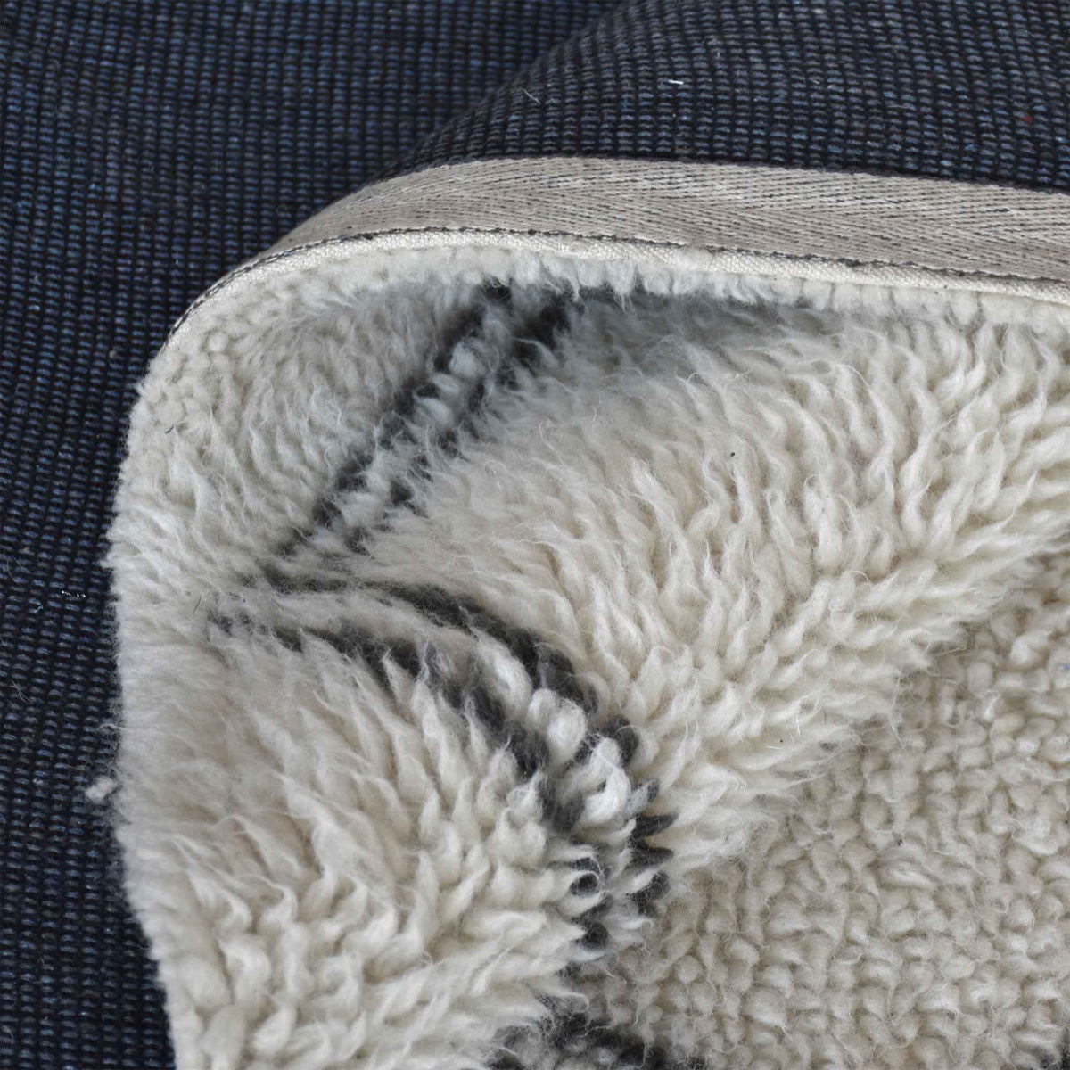 Monolith & Heart Elburg Table-Tufted New Zealand Wool Rug, Natural White & Grey