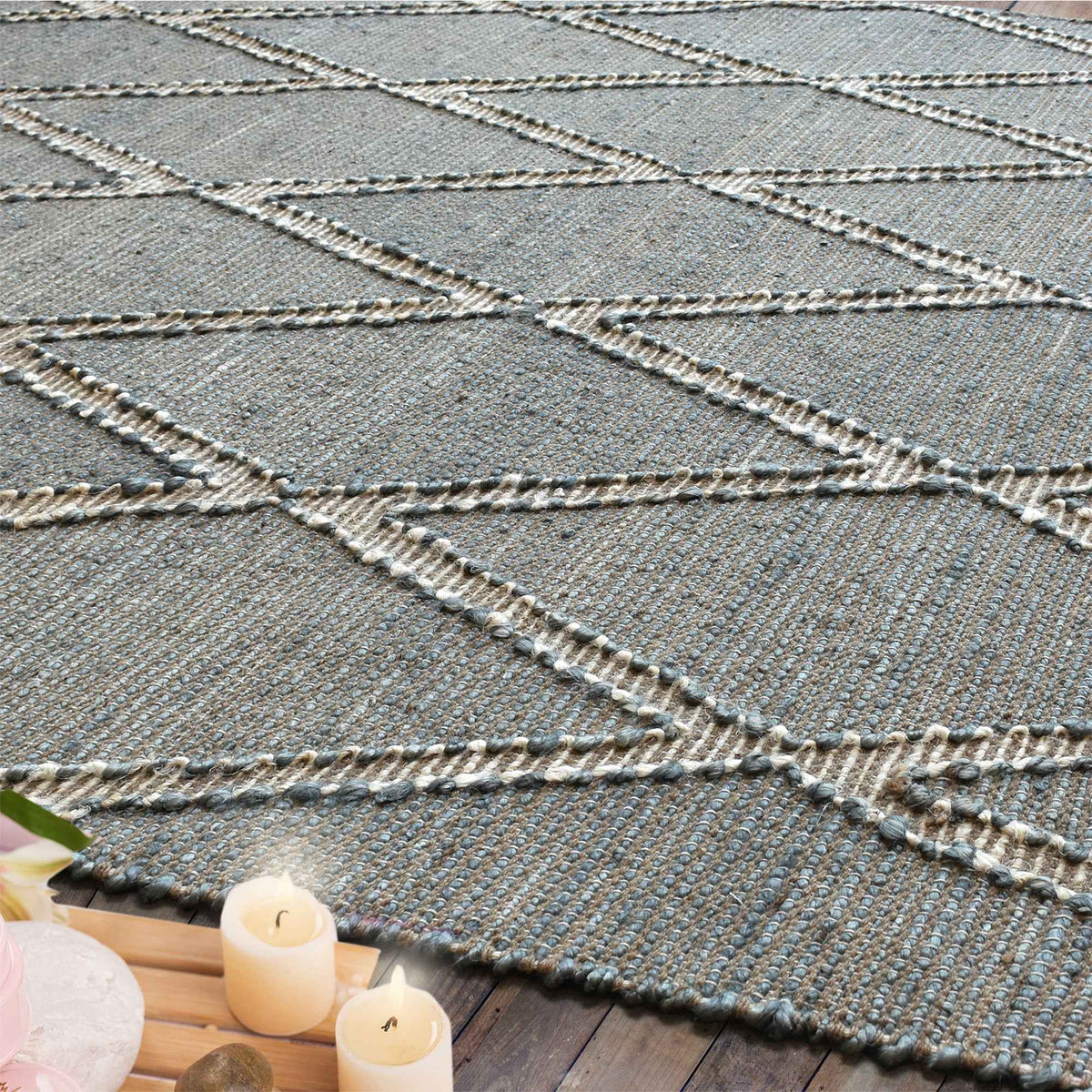 Monolith & Heart Ermin Hand-Woven Hemp & Jute Rug, Sage