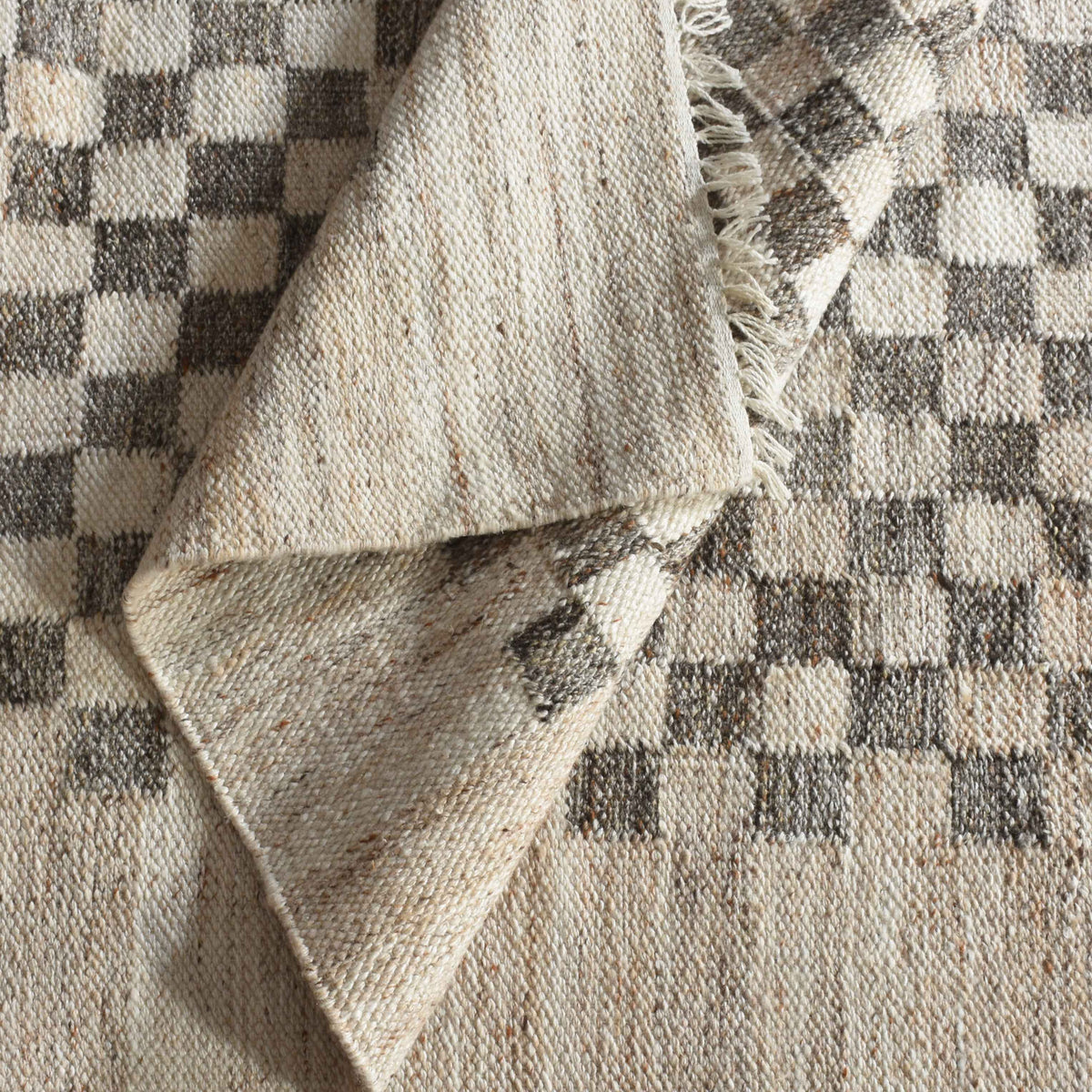 Monolith & Heart Fenney Punja Kelim Recycled PET & Wool Rug, Beige & Grey