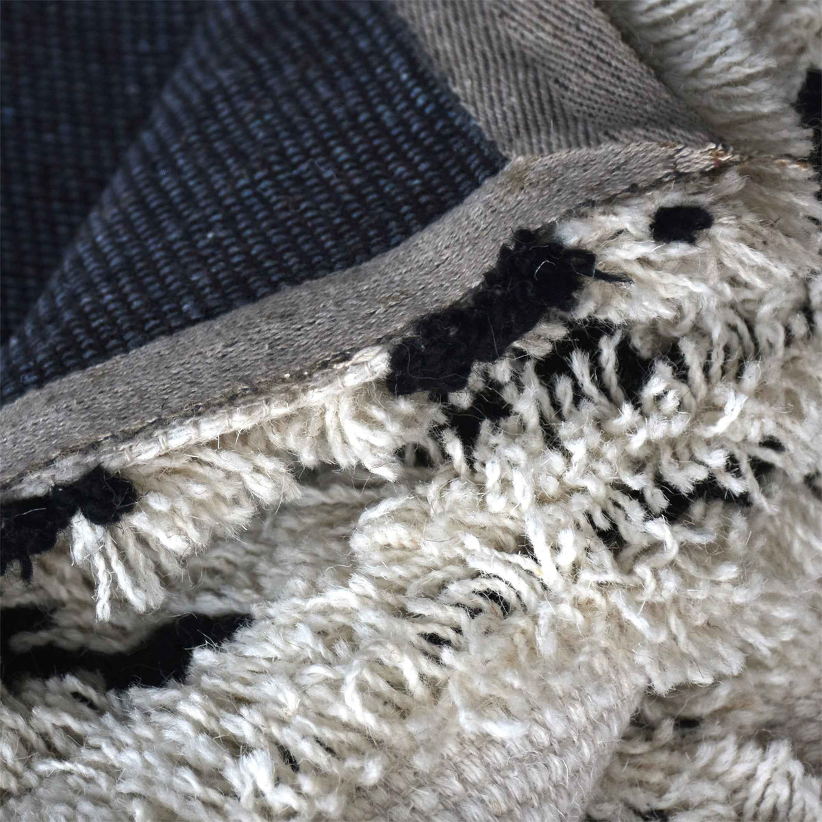 Monolith & Heart Graham Hand-Tufted Wool Rug, Natural White & Charcoal
