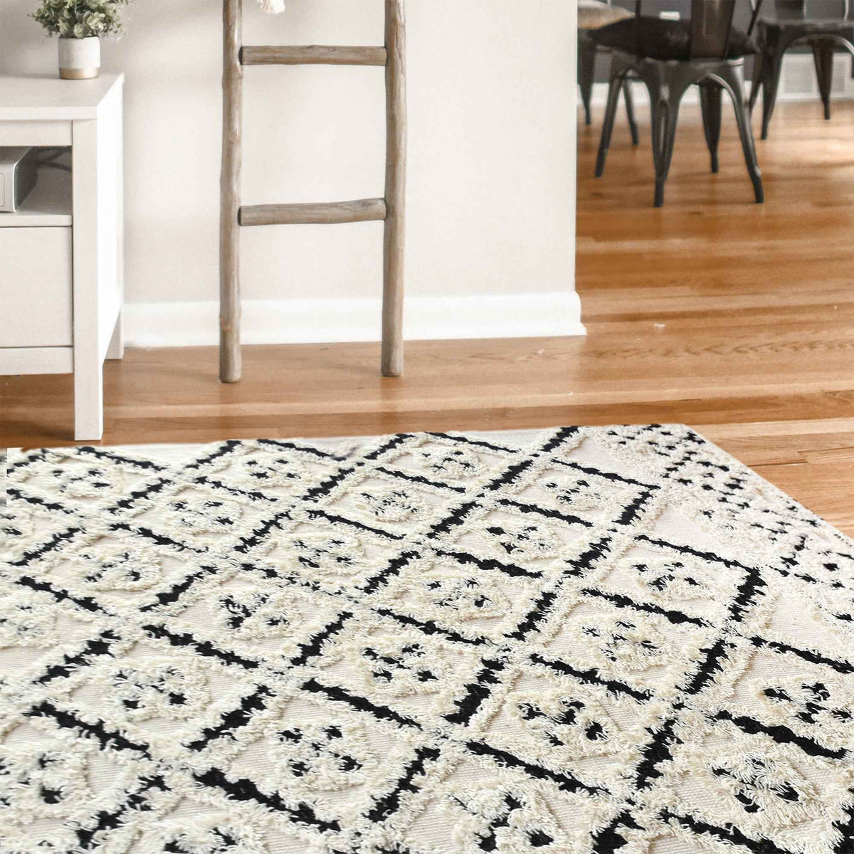 Monolith & Heart Graham Hand-Tufted Wool Rug, Natural White & Charcoal