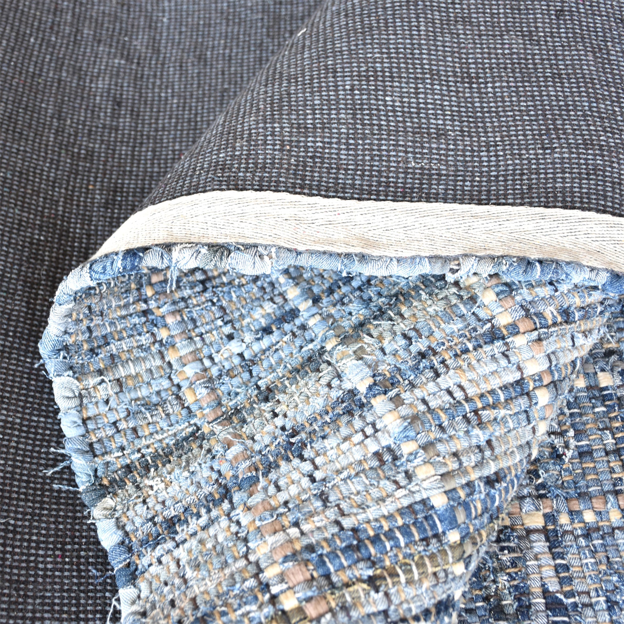 Area Rug, Bedroom Rug, Living Room Rug, Living Area Rug, Indian Rug, Office Carpet, Office Rug, Shop Rug Online, Recycled Fabric, Hemp, Blue, Pitloom, Flat Weave, Textured
