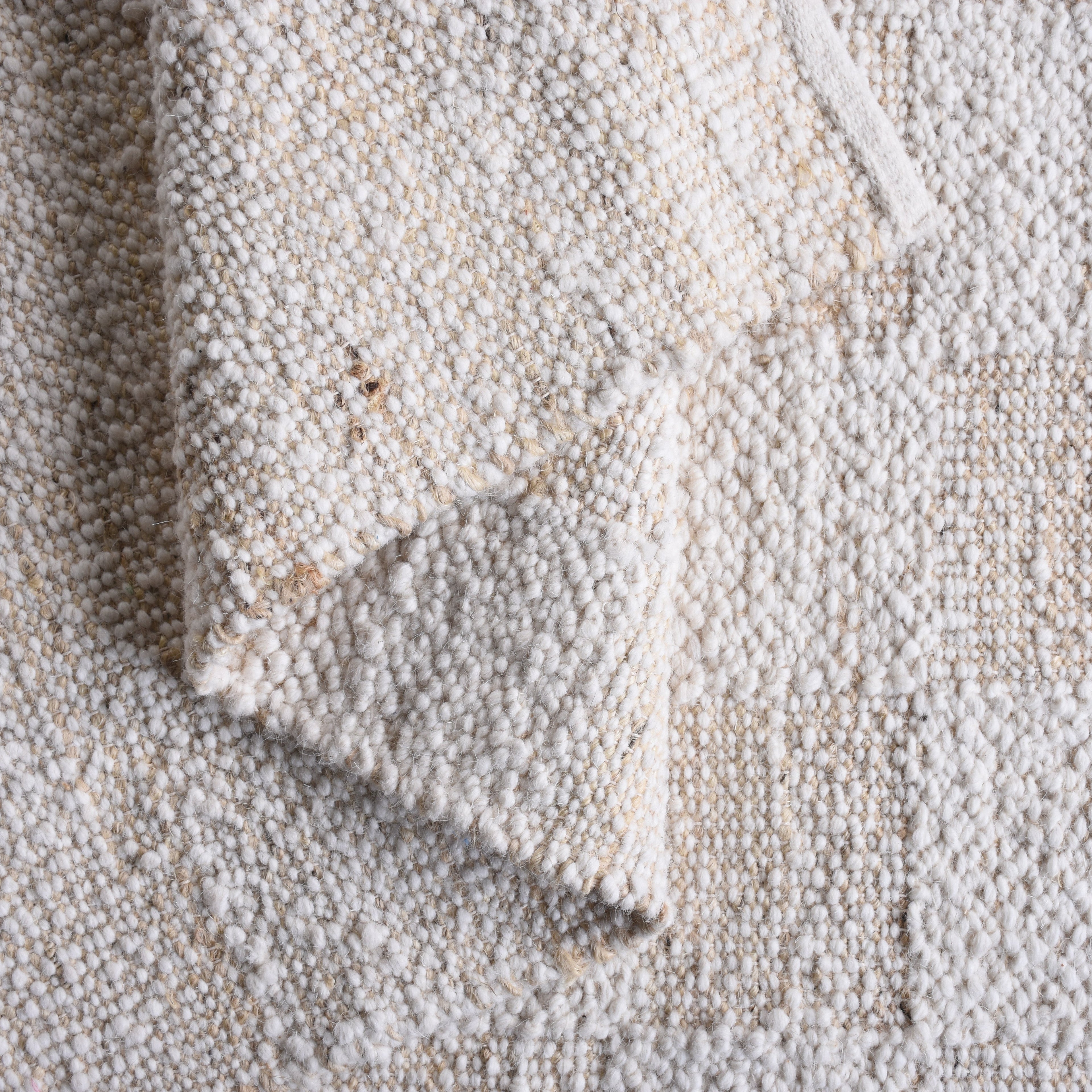 HOREZU RUG - NATURAL/IVORY - HANDWOVEN - WOOL/JUTE