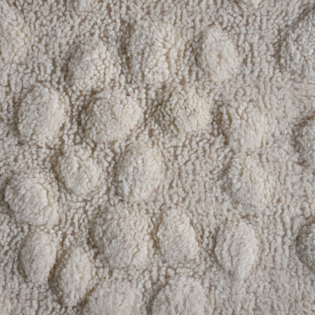 Monolith & Heart Marilyn-II Hand-Tufted Cotton & Wool Fringed Rug, Ivory