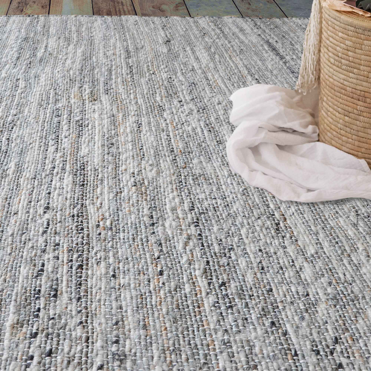 Monolith & Heart Moulin Hand-Woven Hemp & Wool Rug, Grey