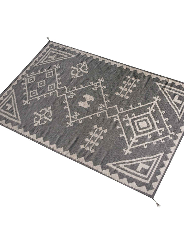 SALDUS RUG - NZ WOOL
