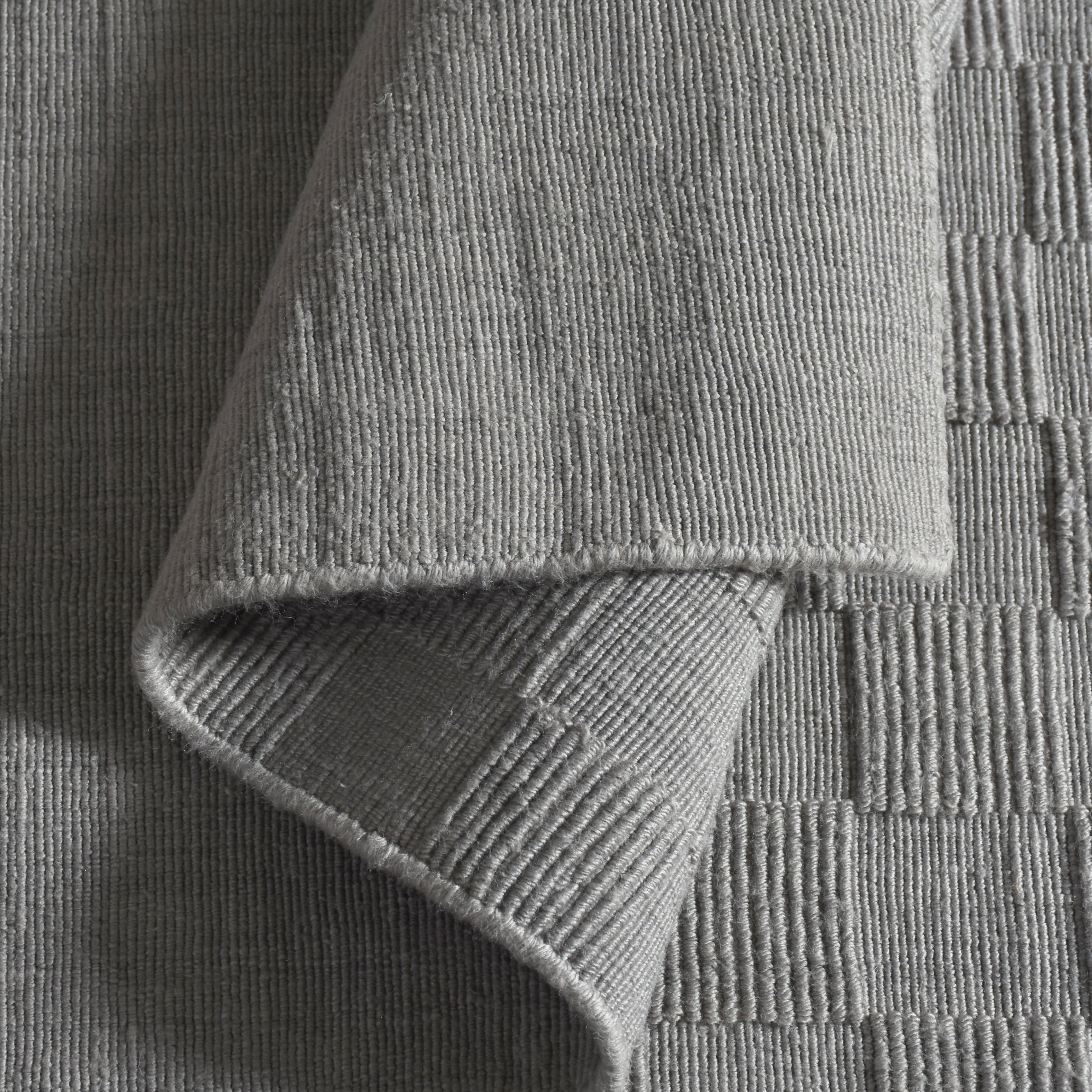 SAMPAN RUG - GREY - HAND WOVEN - PET
