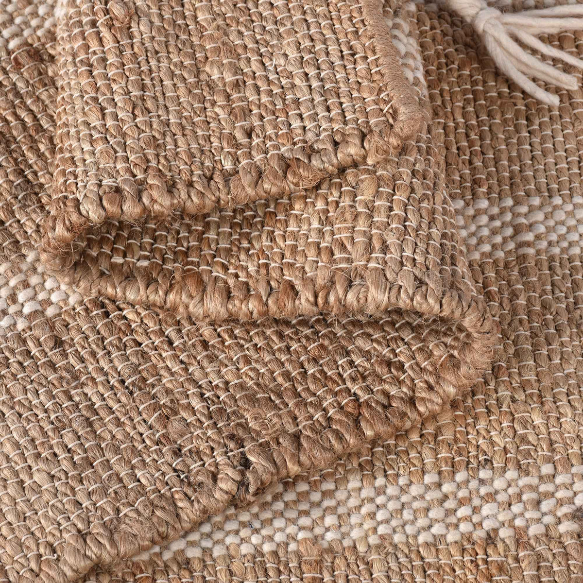 VLTAVA RUG - JUTE/ WOOL