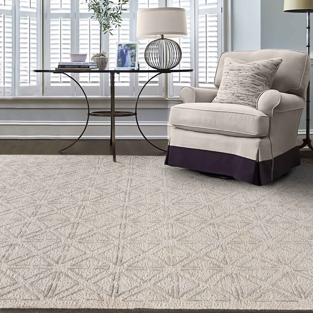 Monolith & Heart Wyatt Hand-Woven & Over-Tufted Wool & Viscose Rug, Natural White & Grey